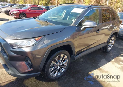 2021 Toyota Rav4 Xle Premium из США, поврежденный, VIN 2T3C1RFV1MC109068